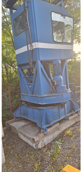 Liebherr 180EC-H, 40m jib, working condition - Tower crane: picture 1 Liebherr 180EC-H, 40m jib, working condition - Tower crane: picture 1