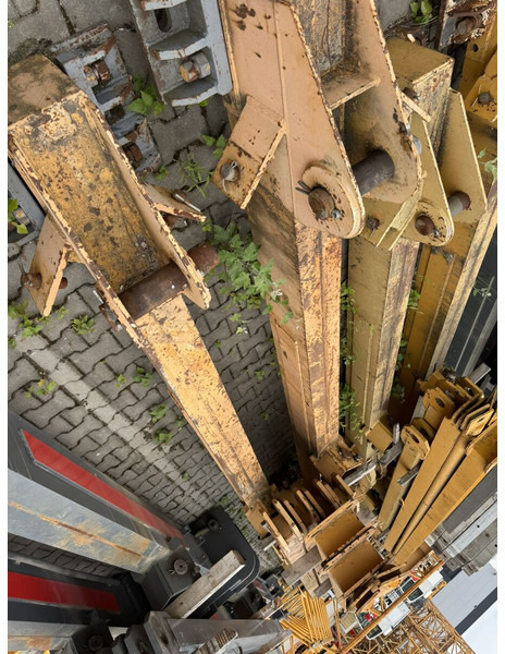 Liebherr 185/200HC Undercarriage 6x6 + 2x A block - Tower crane: picture 1 Liebherr 185/200HC Undercarriage 6x6 + 2x A block - Tower crane: picture 1