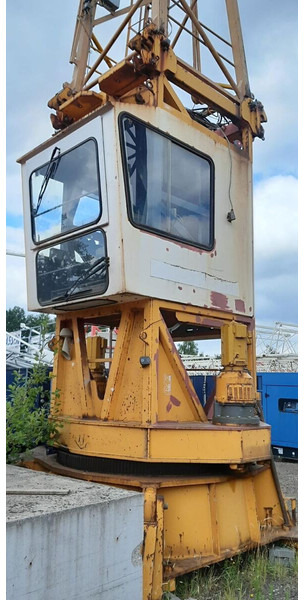 Liebherr 280EC-H16 - Tower crane: picture 1 Liebherr 280EC-H16 - Tower crane: picture 1