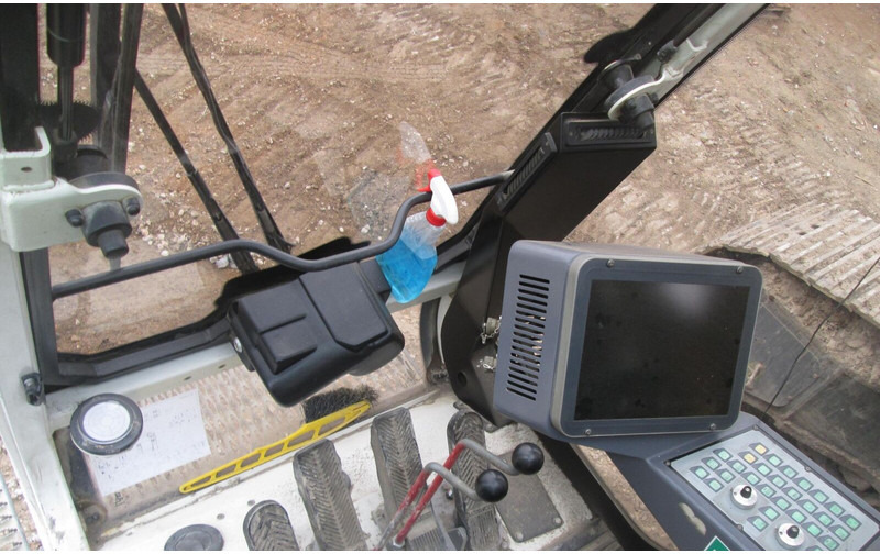 Crawler crane Liebherr HS855 HD, 23m jib, 2006 yom: picture 16