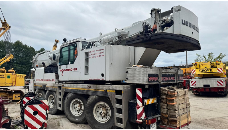 Liebherr LTM 1090/2 52m + 19m - All terrain crane: picture 3 Liebherr LTM 1090/2 52m + 19m - All terrain crane: picture 3
