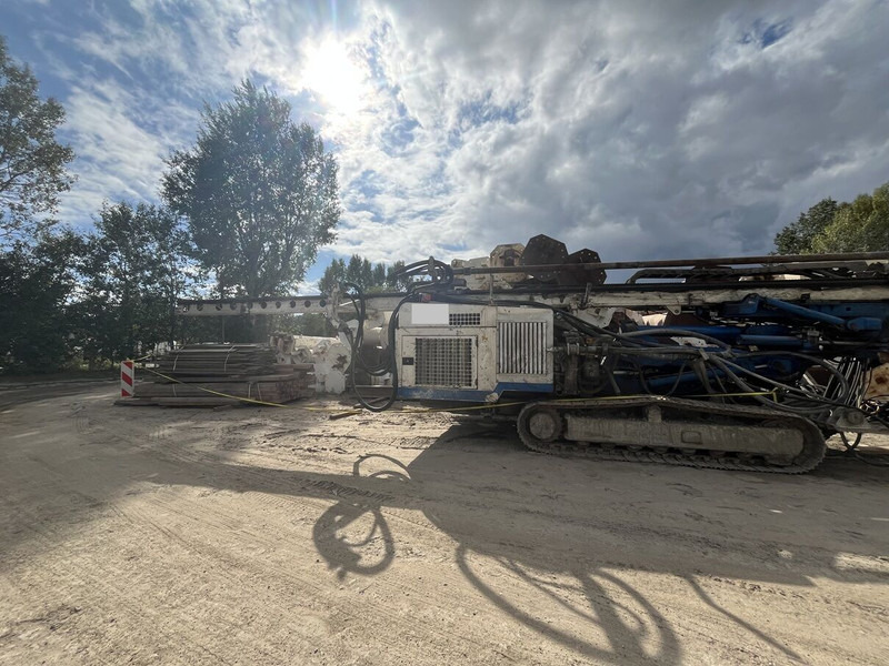 Soilmec SM21 - Pile driver: picture 2 Soilmec SM21 - Pile driver: picture 2