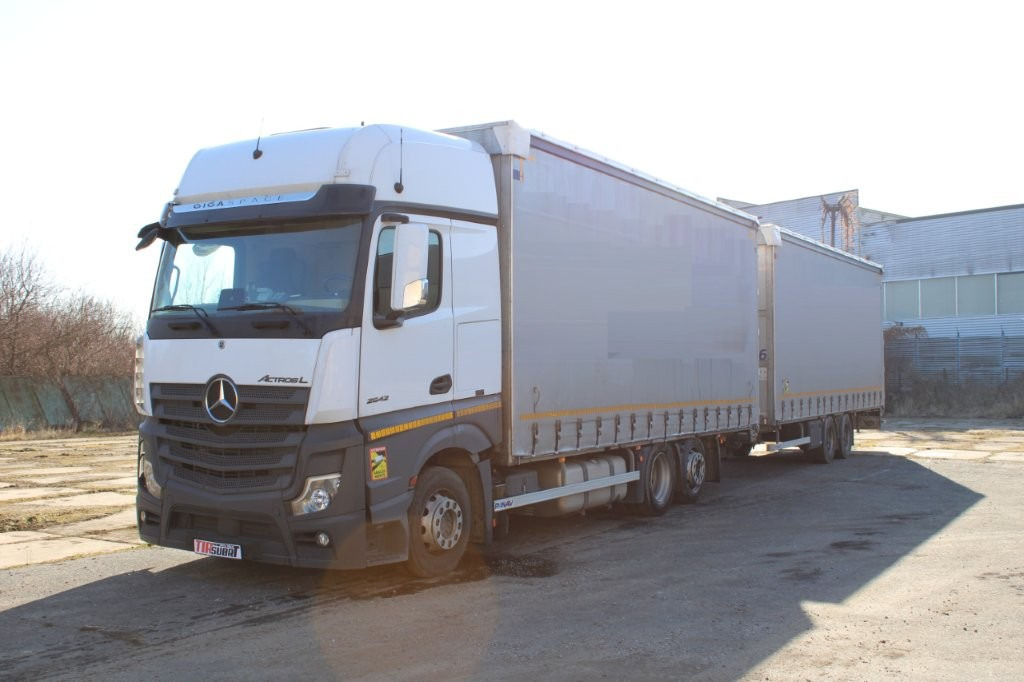 Mercedes-Benz Actros 2542 - Curtain side truck: picture 2 Mercedes-Benz Actros 2542 - Curtain side truck: picture 2