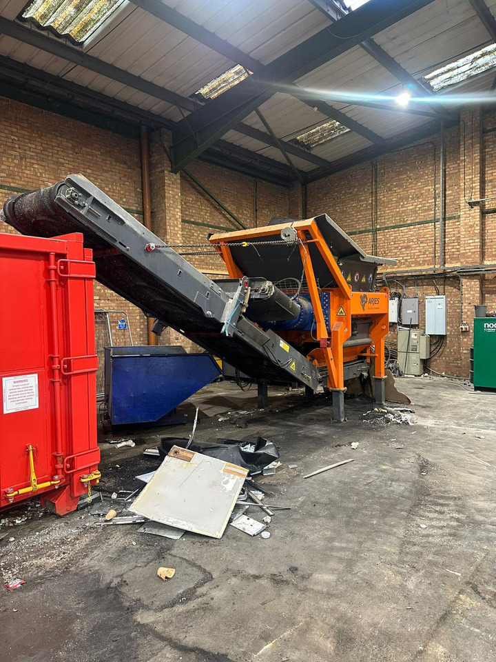 Arjes 250 E-PU Power Unit - Industrial waste shredder: picture 2 Arjes 250 E-PU Power Unit - Industrial waste shredder: picture 2