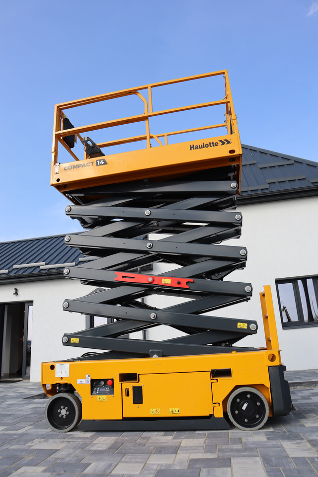 HAULOTTE Compact 14 - Scissor lift: picture 3 HAULOTTE Compact 14 - Scissor lift: picture 3