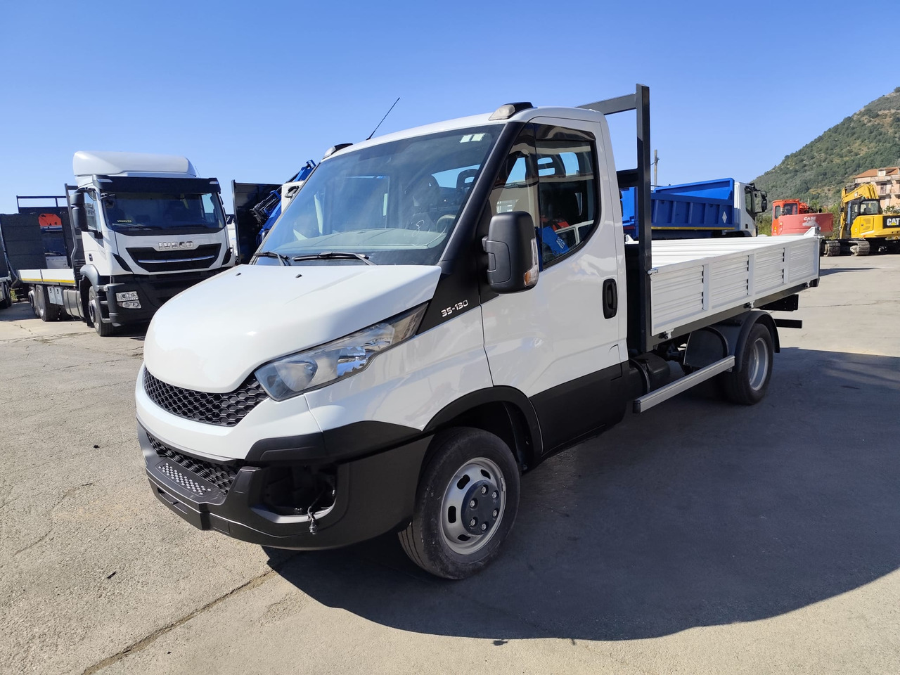 Tipper van IVECO DAILY 35C13: picture 36