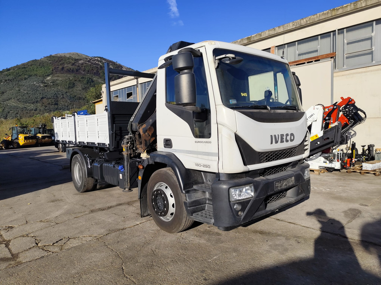 IVECO EUROCARGO 180-250 - Crane truck, Crane truck: picture 4 IVECO EUROCARGO 180-250 - Crane truck, Crane truck: picture 4