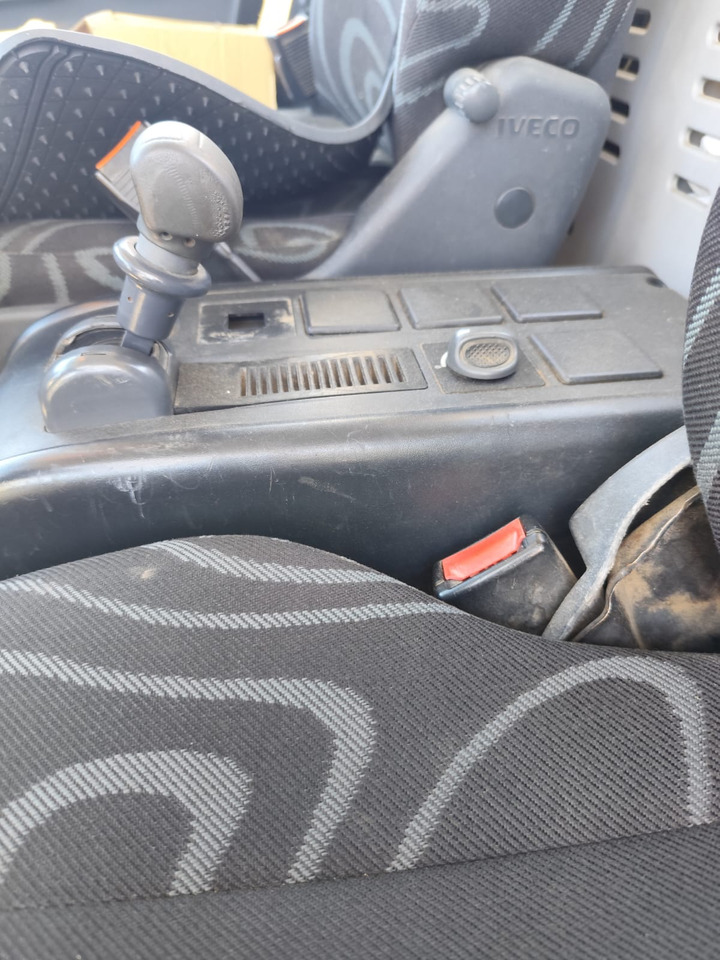 IVECO EUROCARGO 80E22 - Cab chassis truck, Tipper: picture 5 IVECO EUROCARGO 80E22 - Cab chassis truck, Tipper: picture 5