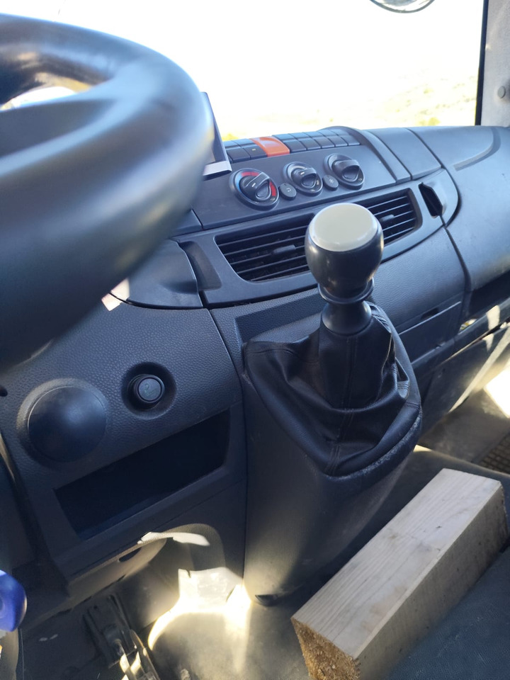 IVECO EUROCARGO 80E22 - Cab chassis truck, Tipper: picture 4 IVECO EUROCARGO 80E22 - Cab chassis truck, Tipper: picture 4