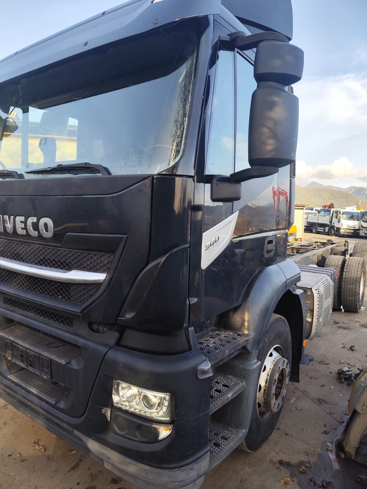 Cab chassis truck IVECO STRALIS 260S36: picture 20