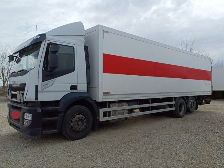 IVECO STRALIS AD 260S31 XP - Box truck: picture 2 IVECO STRALIS AD 260S31 XP - Box truck: picture 2