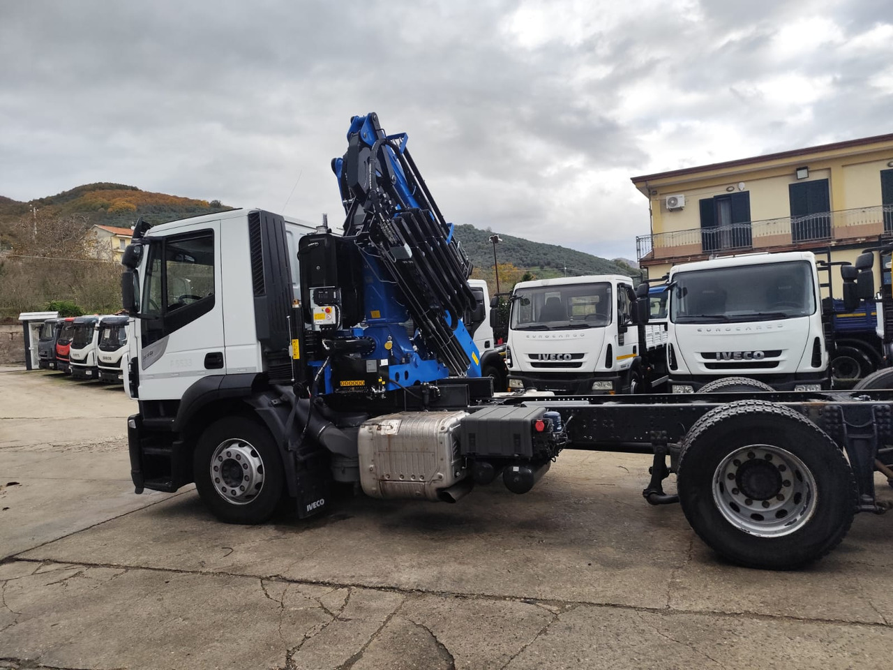Tipper, Crane truck IVECO STRALIS AD 260S31 Y/P: picture 8