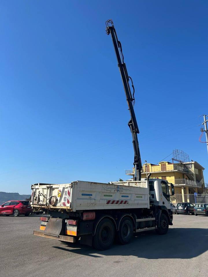 IVECO TRAKKER 260T36 - Crane truck: picture 5 IVECO TRAKKER 260T36 - Crane truck: picture 5