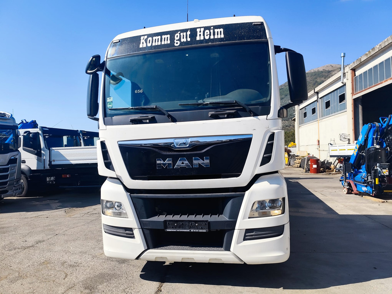 Dropside/ Flatbed truck MAN TGX 26.440: picture 27