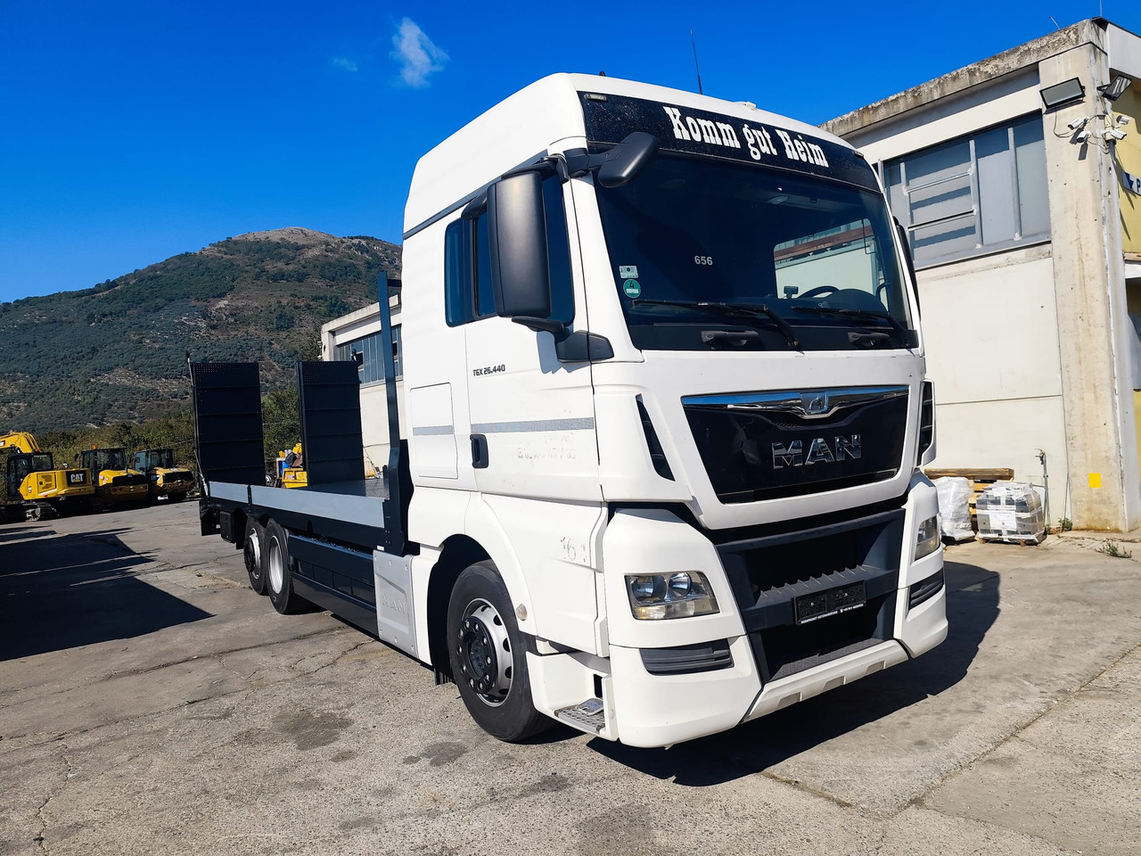 Dropside/ Flatbed truck MAN TGX 26.440: picture 22