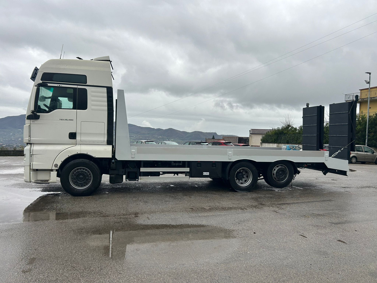 MAN TGX 26.480 - Dropside/ Flatbed truck: picture 2 MAN TGX 26.480 - Dropside/ Flatbed truck: picture 2