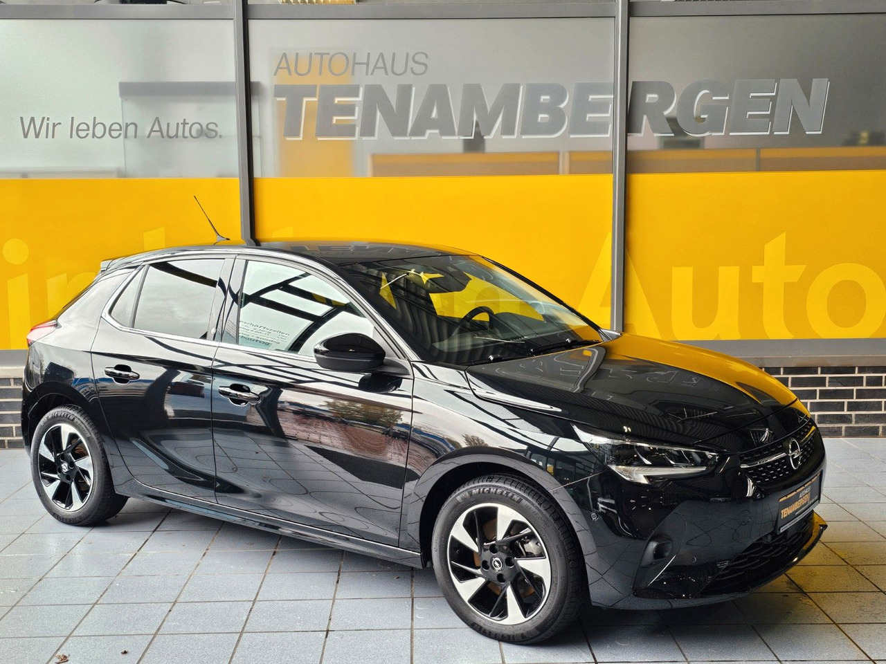 Opel Corsa F e Elegance 11kw Charger SHZ - Car: picture 1 Opel Corsa F e Elegance 11kw Charger SHZ - Car: picture 1