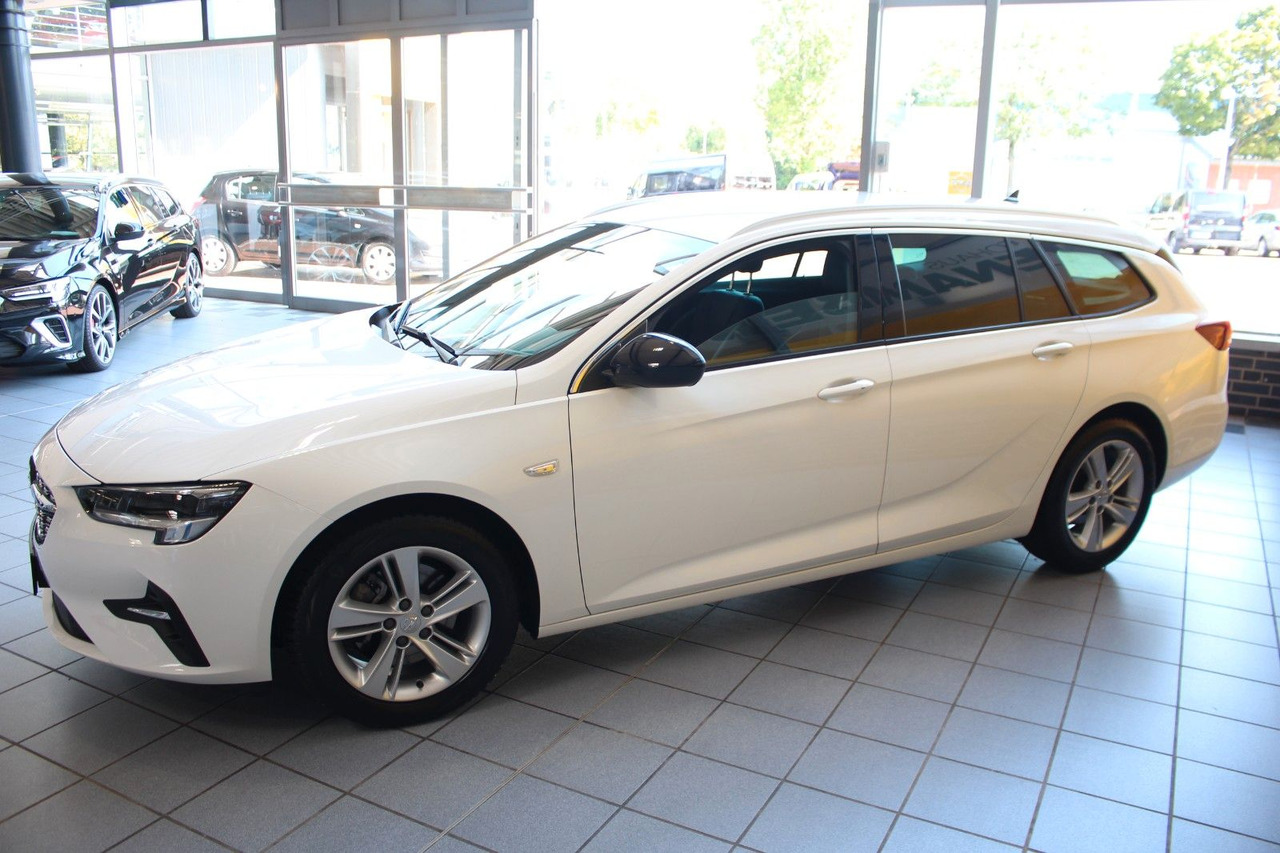 Opel Insignia B ST 2.0 Business Matrix-LED Keyless - Estate car: picture 5 Opel Insignia B ST 2.0 Business Matrix-LED Keyless - Estate car: picture 5