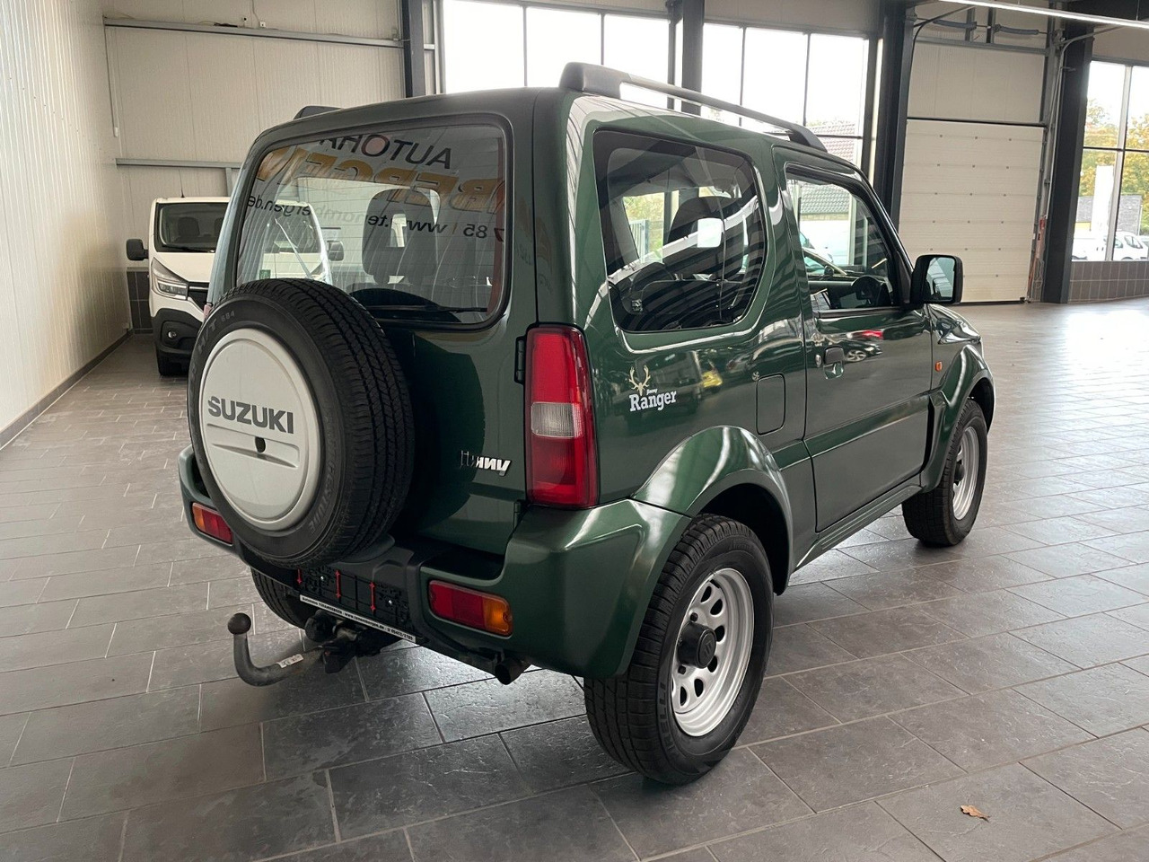 Suzuki Jimny 1.3 Allrad Ranger - SUV: picture 3 Suzuki Jimny 1.3 Allrad Ranger - SUV: picture 3