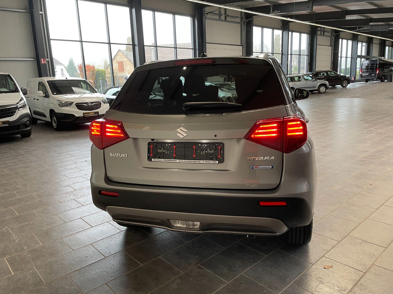 Suzuki Vitara 1.4 Mild-Hybrid Comfort 4x2 Kamera LED AC - Passenger van: picture 4 Suzuki Vitara 1.4 Mild-Hybrid Comfort 4x2 Kamera LED AC - Passenger van: picture 4