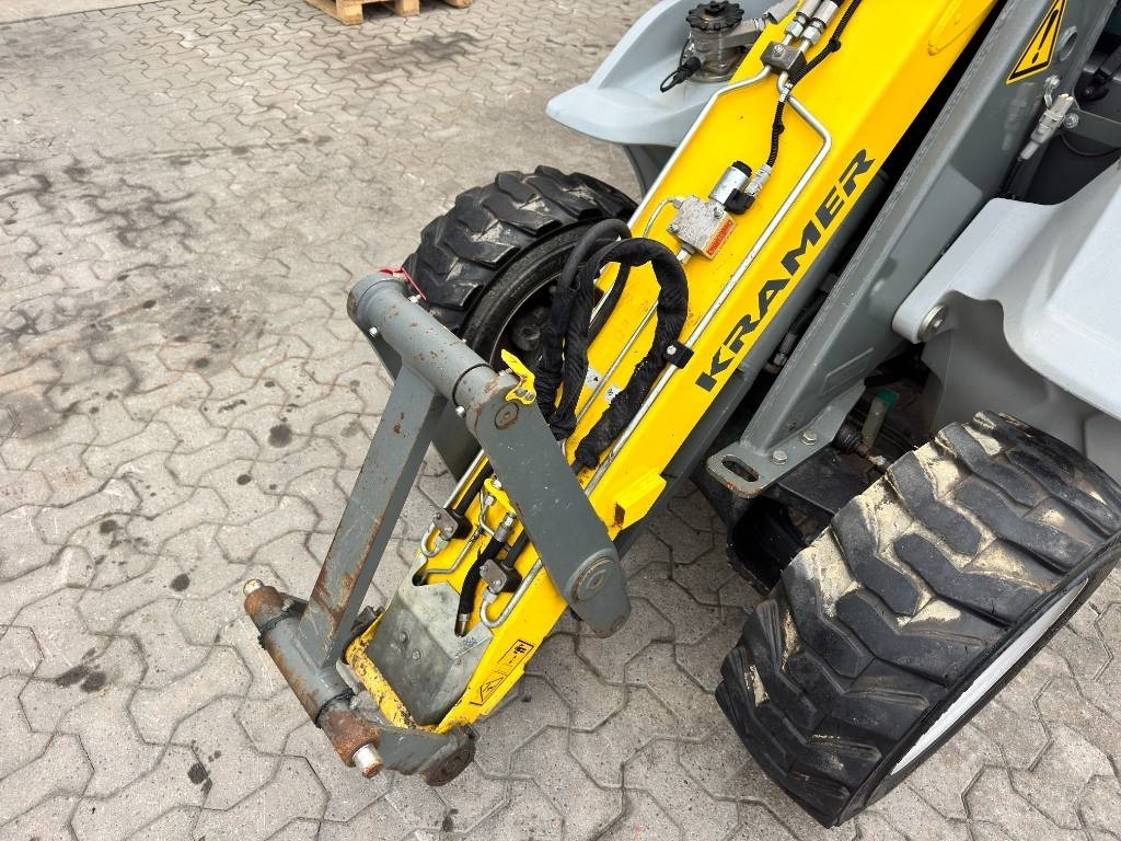 Compact loader Kramer 5040: picture 9