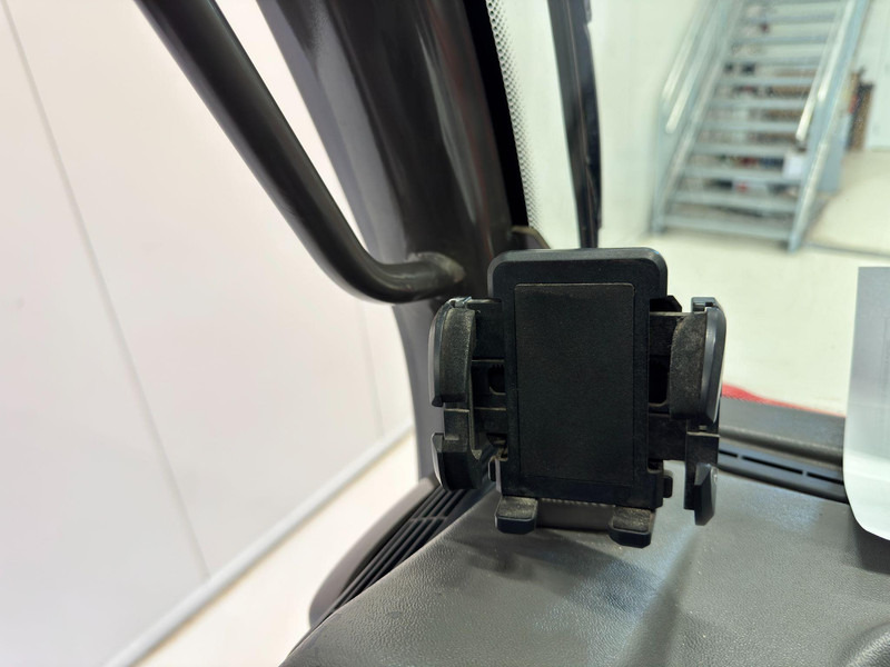 Telescopic handler Manitou 2150 Manitou MRT 2150 +: picture 18 Telescopic handler Manitou 2150 Manitou MRT 2150 +: picture 18