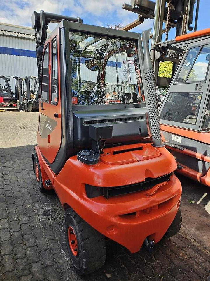 Diesel forklift Linde H20D-03: picture 13