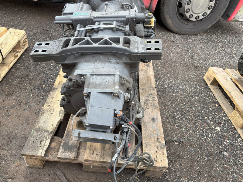 Scania GRS905 OPC5 - Gearbox: picture 3 Scania GRS905 OPC5 - Gearbox: picture 3