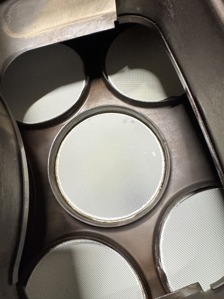 Catalyst DAF XF CF with new SCR DOC Tested, ready to install - Muffler/ Exhaust system for Truck: picture 4 Catalyst DAF XF CF with new SCR DOC Tested, ready to install - Muffler/ Exhaust system for Truck: picture 4