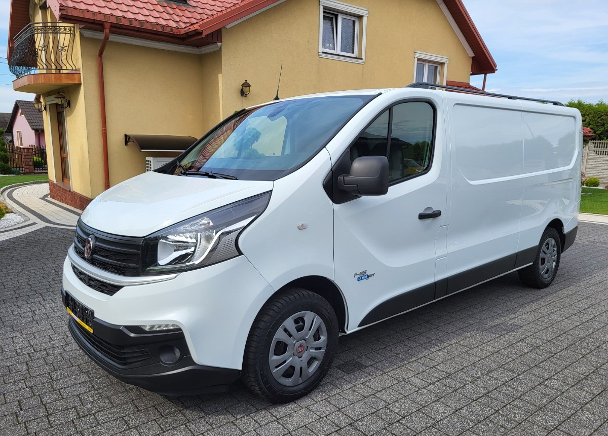 Interior photo 2: Panel van Fiat Talento L2H1  2.0 145ps.