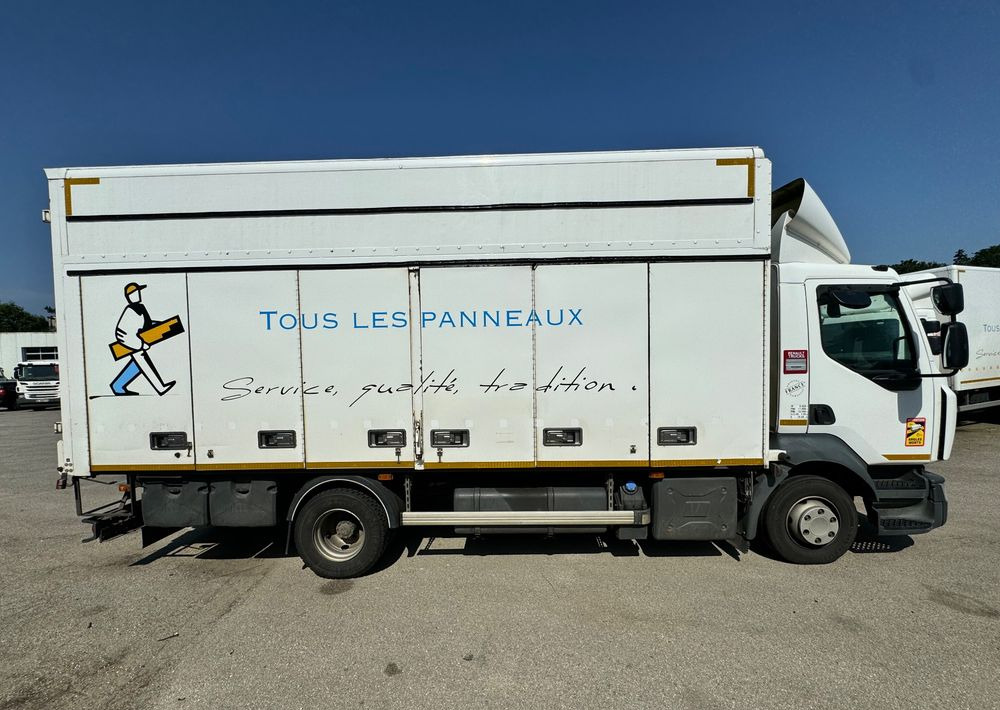 Renault D12 - Dropside/ Flatbed truck: picture 5 Renault D12 - Dropside/ Flatbed truck: picture 5