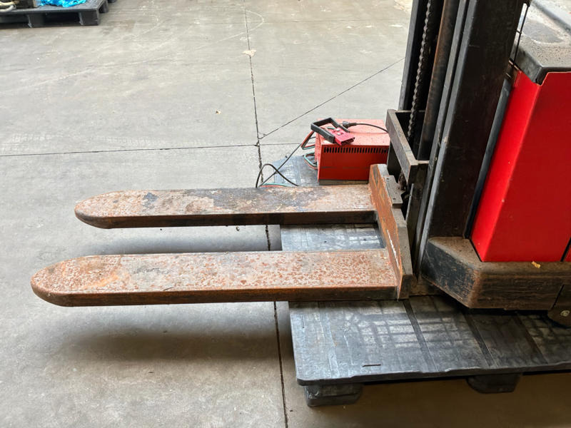 Electric forklift BT: picture 9 Electric forklift BT: picture 9