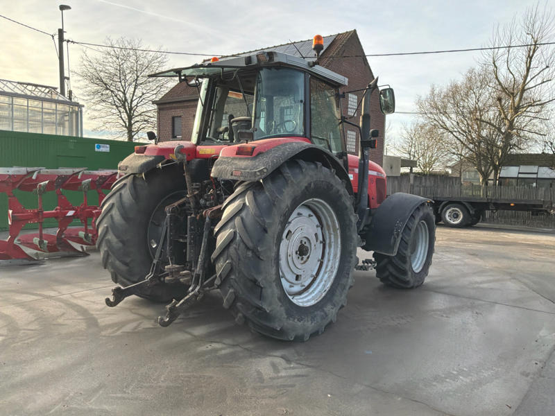 Massey Ferguson MF8240/4XTRA - Construction machinery: picture 5 Massey Ferguson MF8240/4XTRA - Construction machinery: picture 5