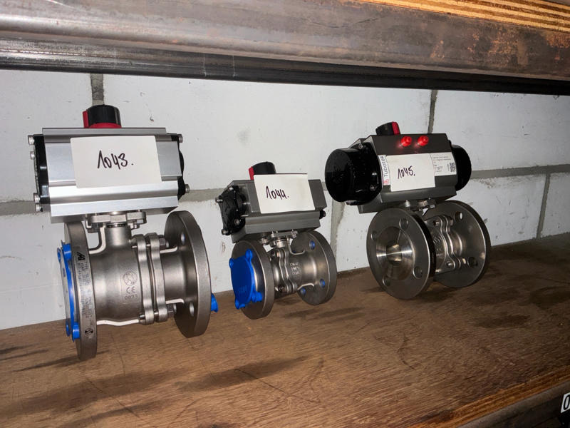 Onbekend - Construction machinery: picture 1 Onbekend - Construction machinery: picture 1