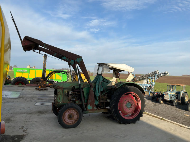 Deutz D40S - Tracked tractor: picture 1 Deutz D40S - Tracked tractor: picture 1