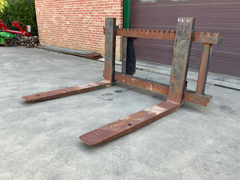 Eurosteel PFW8 - Wheel loader: picture 1 Eurosteel PFW8 - Wheel loader: picture 1