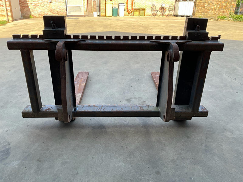 Eurosteel PFW8 - Wheel loader: picture 5 Eurosteel PFW8 - Wheel loader: picture 5