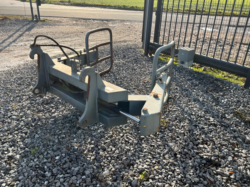 Onbekend - Front loader for tractor: picture 3 Onbekend - Front loader for tractor: picture 3