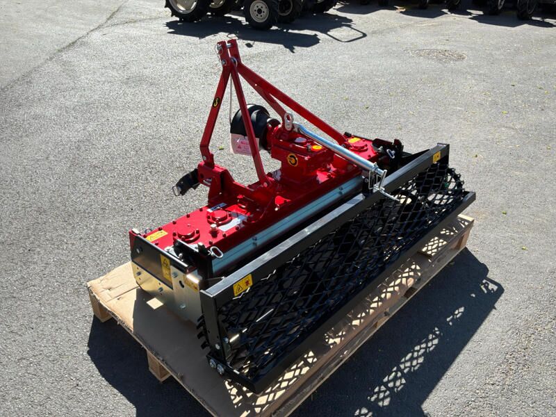 R2 Rinaldi MTZ150 - Tedder/ Rake: picture 3 R2 Rinaldi MTZ150 - Tedder/ Rake: picture 3