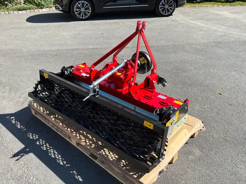 R2 Rinaldi MTZ150 - Tedder/ Rake: picture 1 R2 Rinaldi MTZ150 - Tedder/ Rake: picture 1