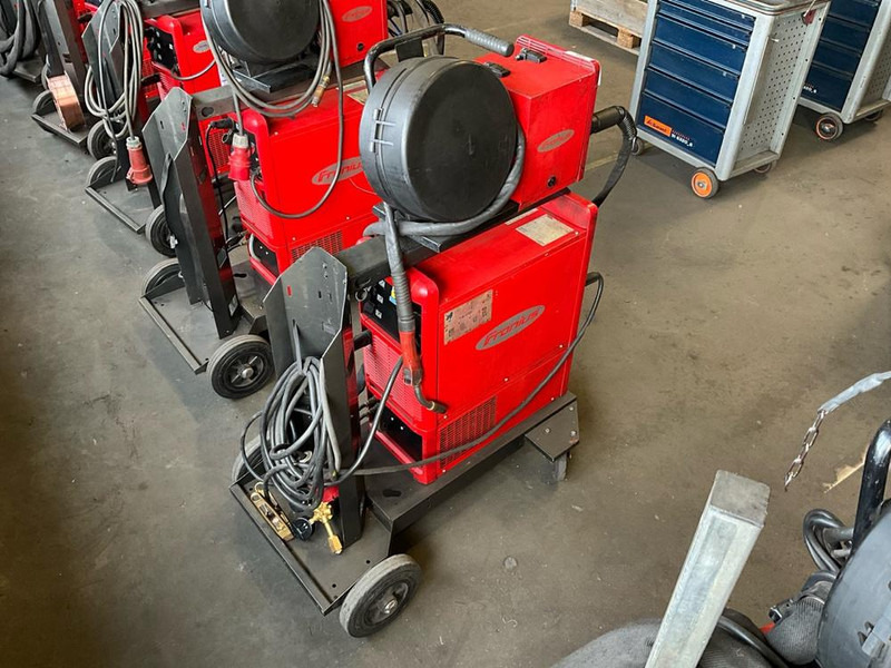 Fronius TransPulse Synergic 4000 - Metalworking machinery: picture 3 Fronius TransPulse Synergic 4000 - Metalworking machinery: picture 3
