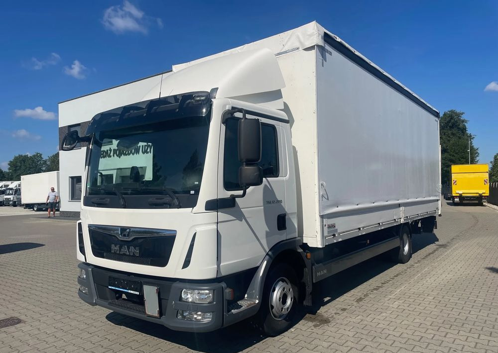 MAN TGL 12.220, Burtofirana! - Curtain side truck: picture 1 MAN TGL 12.220, Burtofirana! - Curtain side truck: picture 1