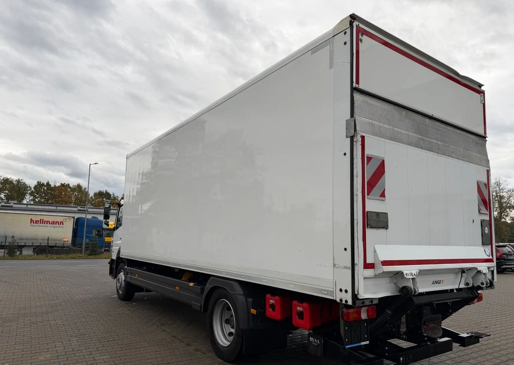 Mercedes-Benz ATEGO 1524 - Box truck: picture 4 Mercedes-Benz ATEGO 1524 - Box truck: picture 4