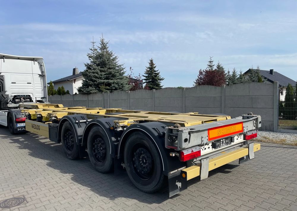 Schmitz Cargobull SCB S3D/ Podkontnerowa / 20,30,40,45 - Container transporter/ Swap body semi-trailer: picture 4 Schmitz Cargobull SCB S3D/ Podkontnerowa / 20,30,40,45 - Container transporter/ Swap body semi-trailer: picture 4
