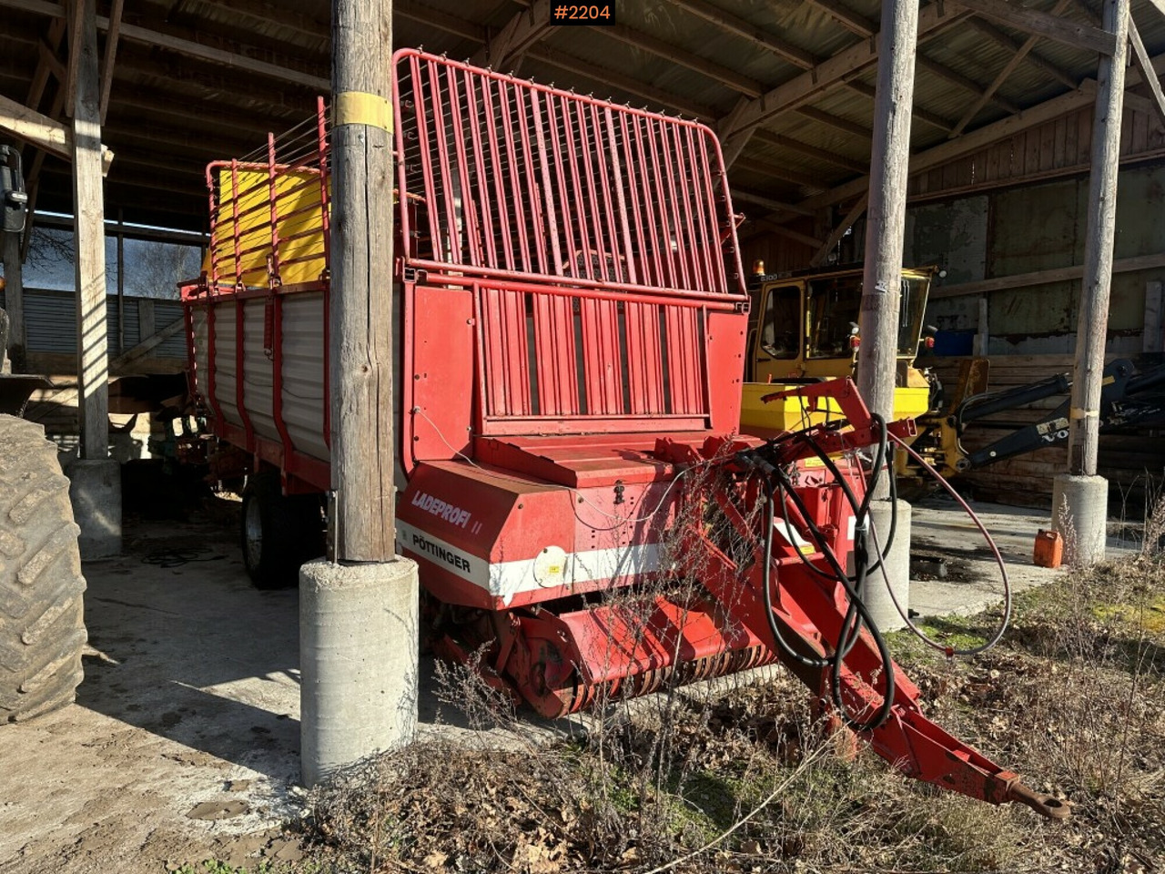 Self-loading wagon Pöttinger Ladeprofi 2 103 - Tedding equipment: picture 2 Self-loading wagon Pöttinger Ladeprofi 2 103 - Tedding equipment: picture 2