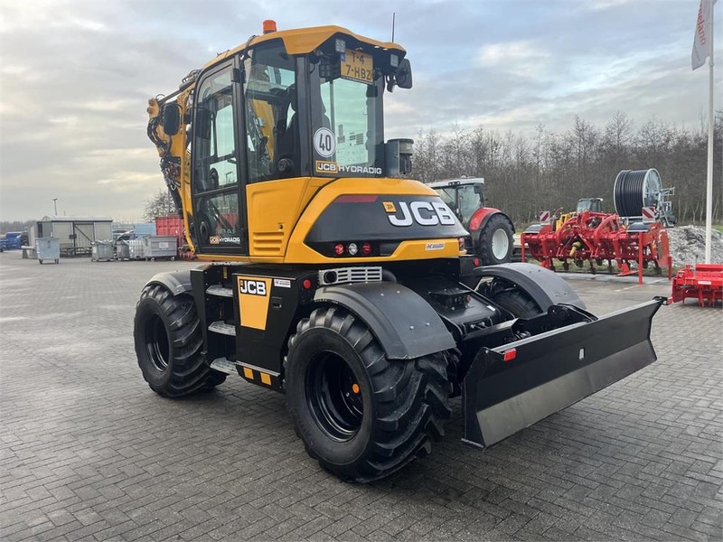 JCB Hydradig 110W - Wheel excavator: picture 4 JCB Hydradig 110W - Wheel excavator: picture 4