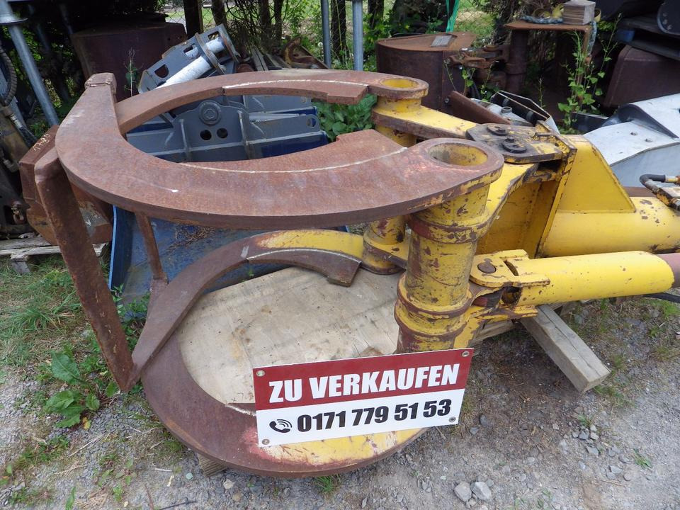 Holzgreifer (Peiner) für Bagger GÜNSTIG - Grapple for Construction machinery: picture 1 Holzgreifer (Peiner) für Bagger GÜNSTIG - Grapple for Construction machinery: picture 1