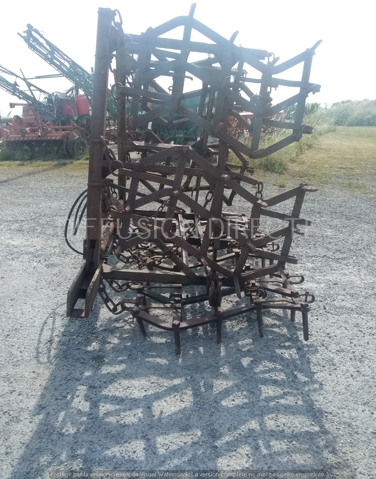 HERSE RIGIDE 5.6 - Harrow: picture 2 HERSE RIGIDE 5.6 - Harrow: picture 2