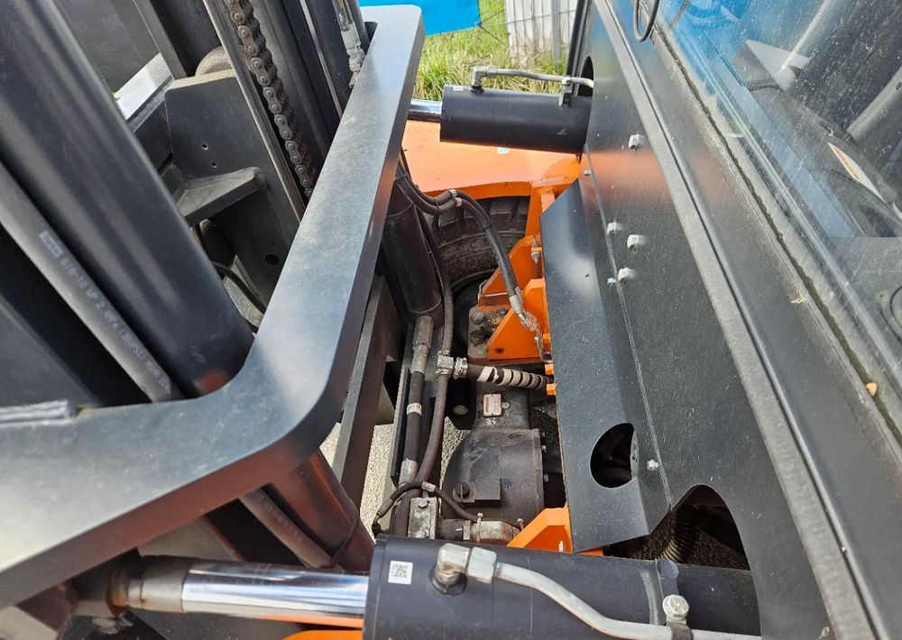 LPG forklift Doosan G60S-7: picture 8
