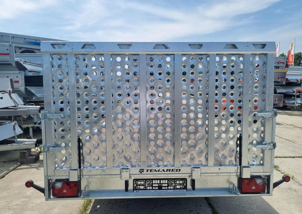 TEMARED UNIVERSAL 5121/3 3.5T R10C SKLEJKA - Autotransporter trailer: picture 4 TEMARED UNIVERSAL 5121/3 3.5T R10C SKLEJKA - Autotransporter trailer: picture 4